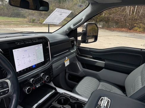 Used 2024 Ford F450 Limited w/ FX4 Off-Road Package image 21