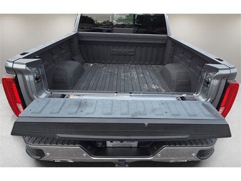 Used 2019 GMC Sierra 1500 SLT w/ SLT Premium Plus Package image 21