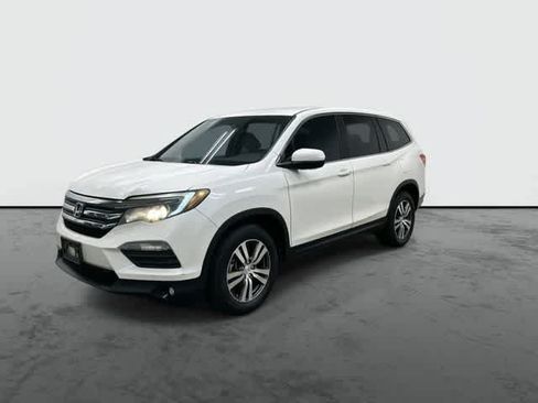 Used 2017 Honda Pilot EX image 8