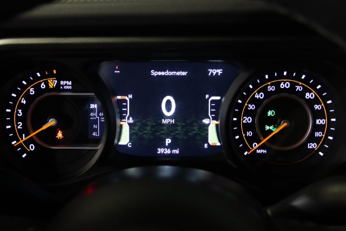 Used 2026 Jeep Gladiator Mojave AWD/4WD image 42