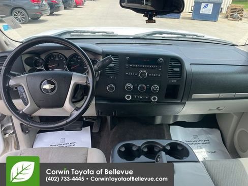 Used 2010 Chevrolet Silverado 1500 LT w/ Power Pack Plus AWD/4WD image 20