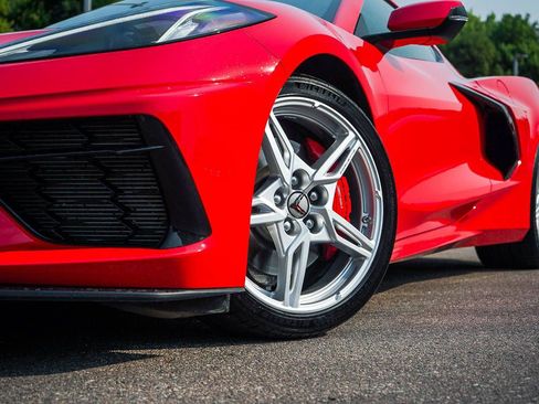 Used 2020 Chevrolet Corvette Stingray Coupe w/ Z51 Performance Package RWD image 2