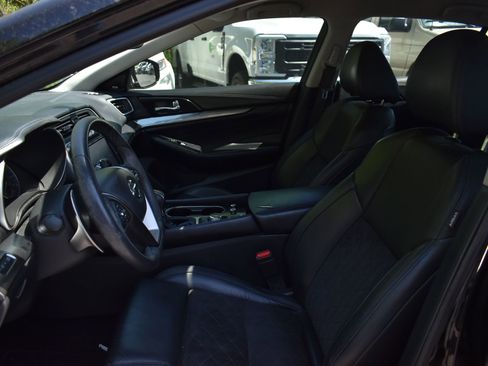 Used 2017 Nissan Maxima SR w/ Midnight Edition image 16