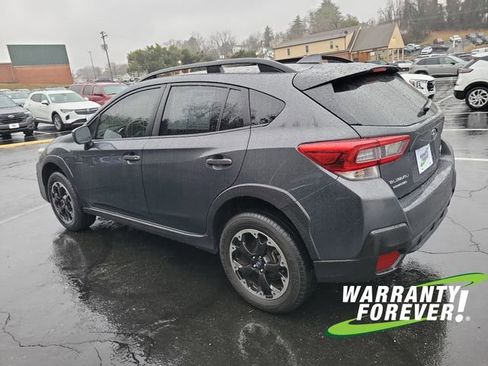 Used 2023 Subaru Crosstrek 2.0i Premium image 5