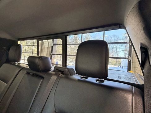 Used 2023 Ford F150 Lariat w/ Equipment Group 502A High image 23