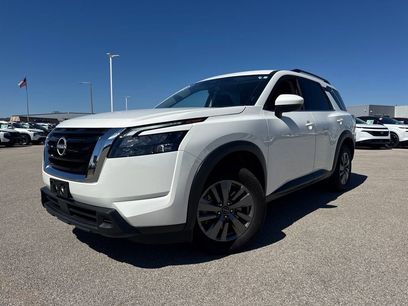 Used 2025 Nissan Pathfinder SV