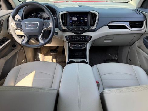 Used 2023 GMC Terrain Denali w/ Denali Premium Package AWD/4WD image 12