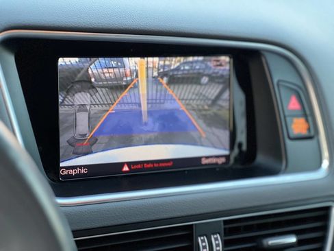 Used 2015 Audi Q5 2.0T Premium Plus image 18