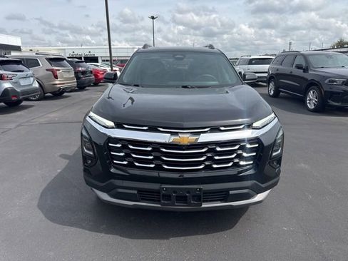 Used 2025 Chevrolet Equinox LT w/ Convenience Package II FWD image 10