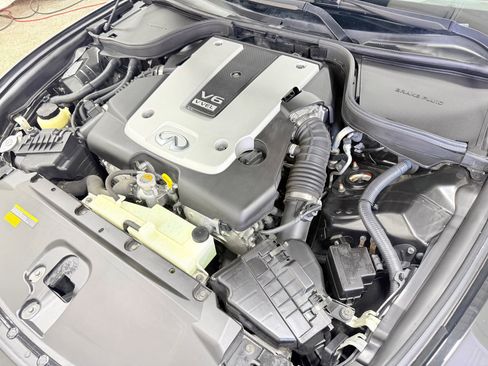 Used 2009 INFINITI G37 Journey w/ Premium Pkg image 29