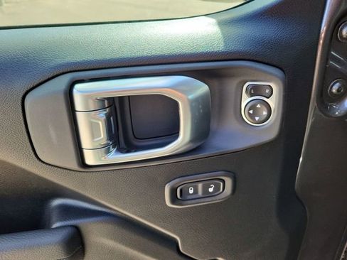 New 2026 Jeep Gladiator Willys image 15