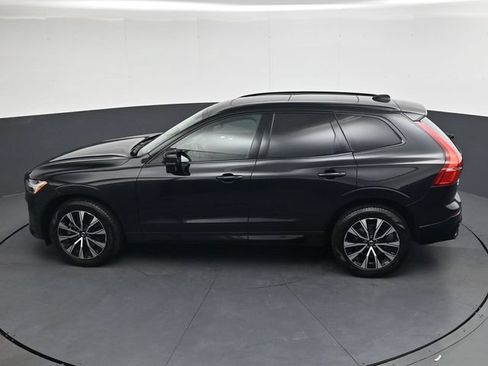 Used 2024 Volvo XC60 B5 Plus AWD/4WD image 27