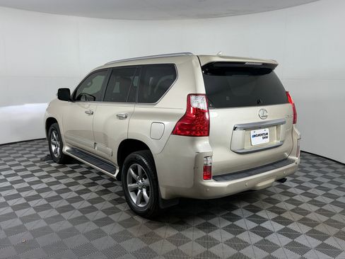 Used 2013 Lexus GX 460 Premium AWD/4WD image 3