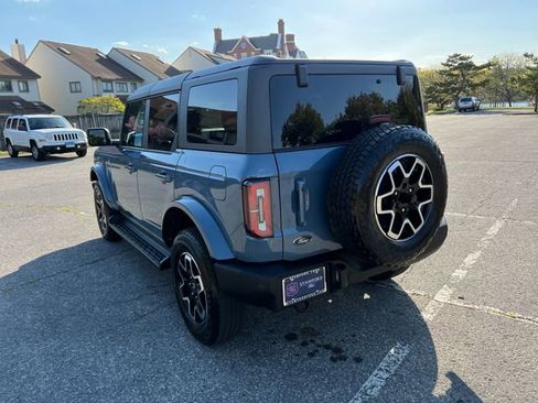 Used 2025 Ford Bronco Outer Banks AWD/4WD image 8