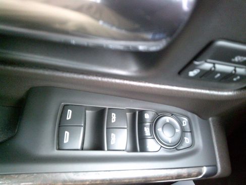 Used 2021 GMC Sierra 2500 Denali w/ Denali Ultimate Package image 13