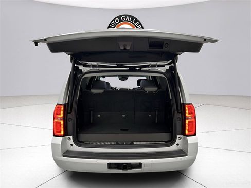 Used 2019 Chevrolet Tahoe LT image 18