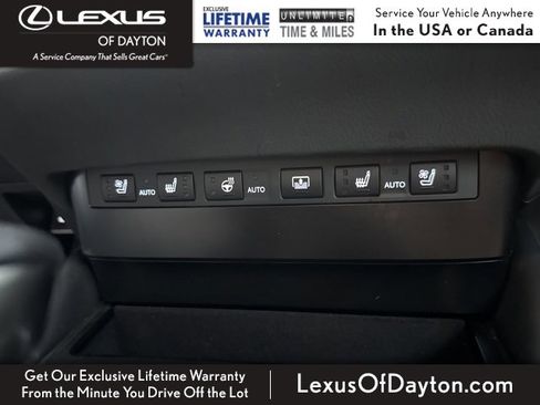 Certified 2025 Lexus ES 300h w/ Luxury Package image 25