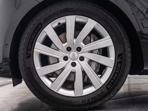 Used 2024 Land Rover Range Rover SE image 10