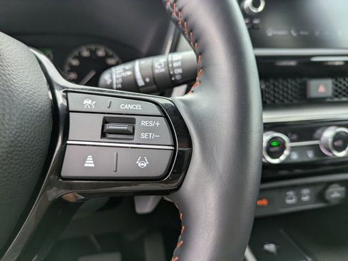 Used 2025 Honda CR-V Sport Touring image 28