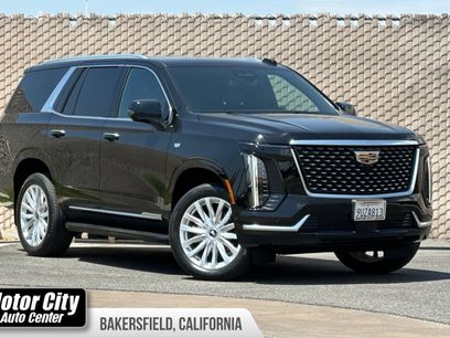 Used 2025 Cadillac Escalade Luxury w/ LPO, Floor Liner Package