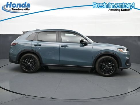 Used 2026 Honda HR-V Sport image 11