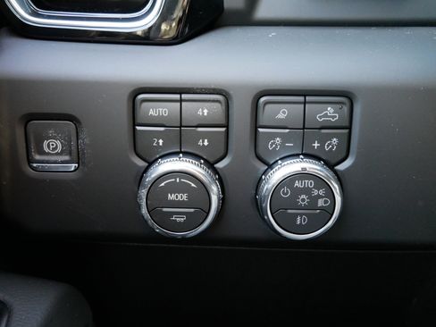 New 2026 GMC Sierra 2500 Denali w/ Denali Reserve Package image 22