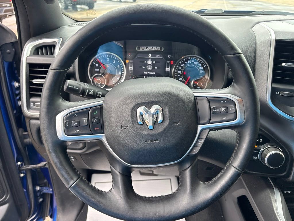 Used 2019 RAM 1500 Big Horn AWD/4WD image 13