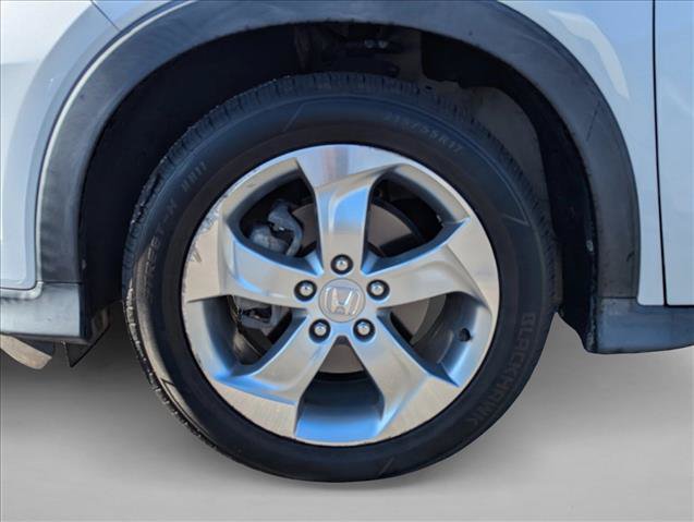 Used 2017 Honda HR-V EX-L image 9