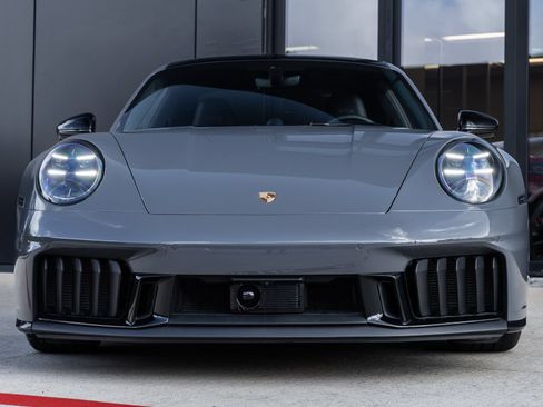 Certified 2025 Porsche 911 Carrera 4 GTS AWD/4WD image 8