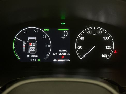 Used 2025 Honda CR-V Sport image 13