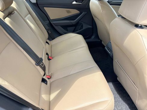 Used 2019 Volkswagen Jetta SEL FWD image 33