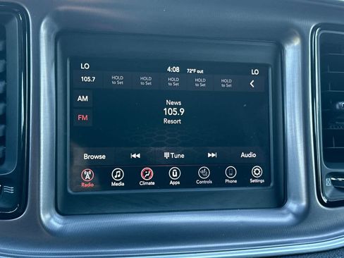 Used 2019 Dodge Challenger R/T w/ Driver Convenience Group RWD image 17