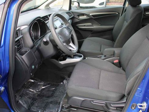 Used 2020 Honda Fit LX image 9