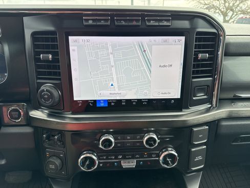 Used 2024 Ford F250 Lariat w/ Lariat Ultimate Package image 17