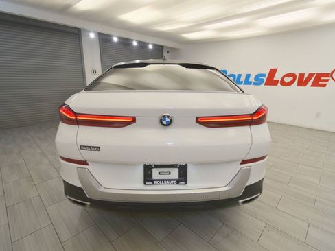 Used 2022 BMW X6 xDrive40i w/ Premium Package AWD/4WD image 4