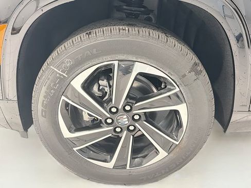 New 2026 Buick Enclave Sport Touring w/ Power Package FWD image 28