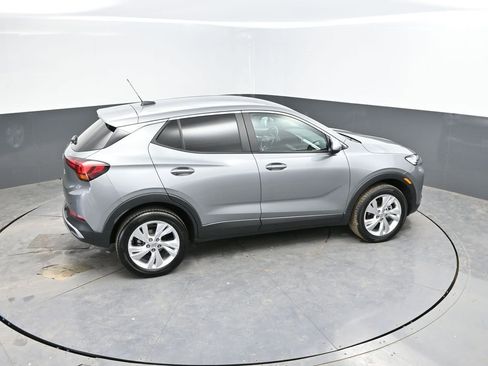 Used 2025 Buick Encore GX Preferred AWD/4WD image 29