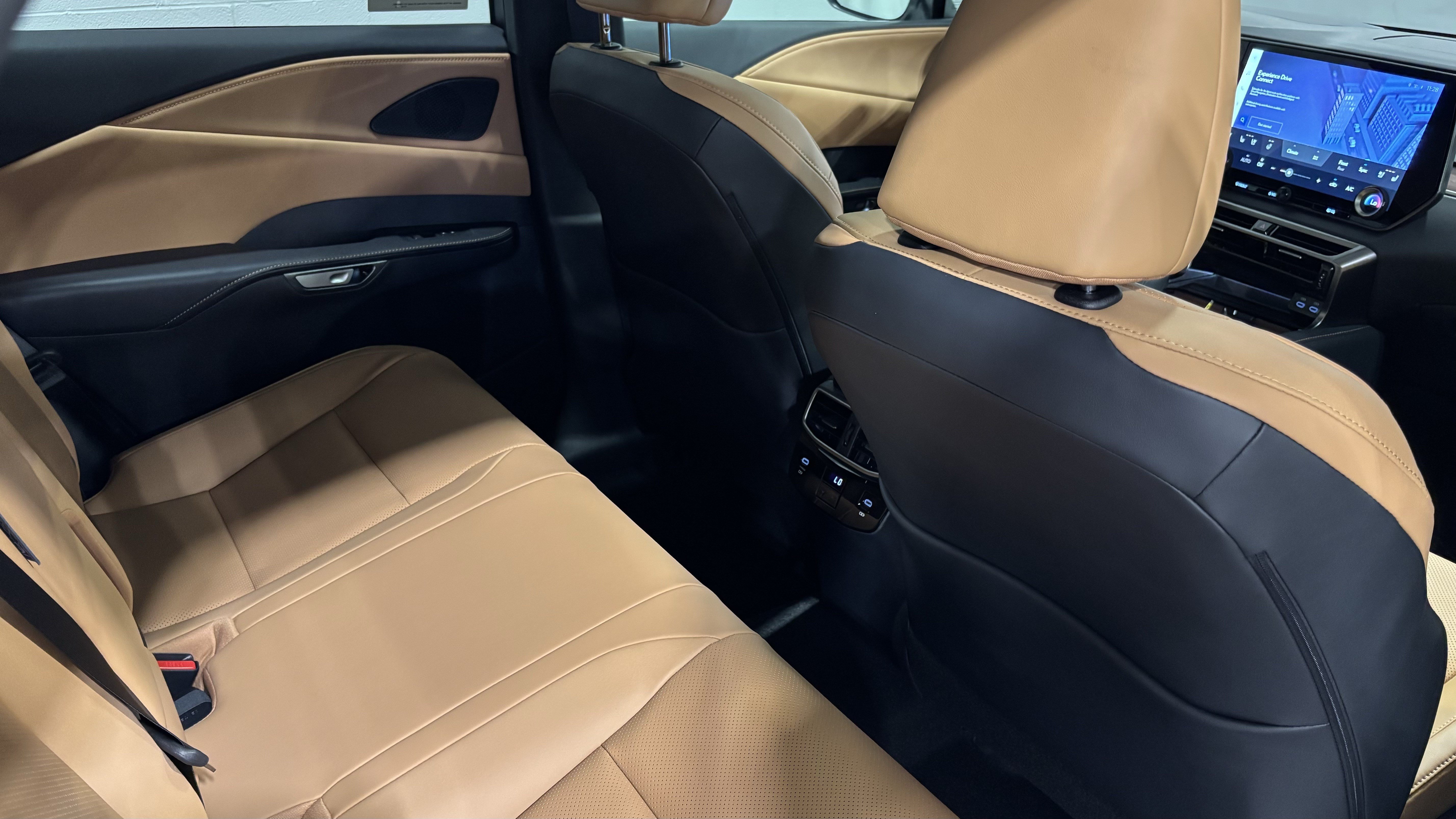 New 2026 Lexus RX 350 Premium w/ Convenience Package AWD/4WD image 41