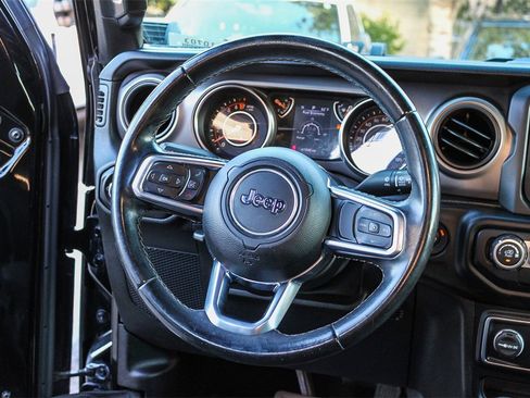 Used 2020 Jeep Gladiator Sport w/ Quick Order Package 24S image 21