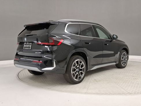 New 2026 BMW X1 xDrive28i w/ Technology Package AWD/4WD image 7