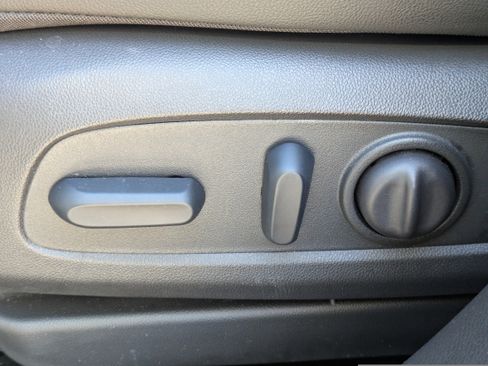 Used 2025 Buick Encore GX Sport Touring w/ Advanced Technology Package FWD image 20