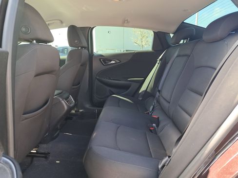 Used 2020 Chevrolet Malibu LT image 17