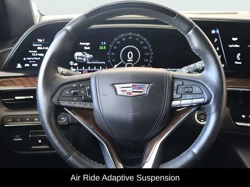 Used 2024 Cadillac Escalade ESV Premium Luxury Platinum AWD/4WD image 9