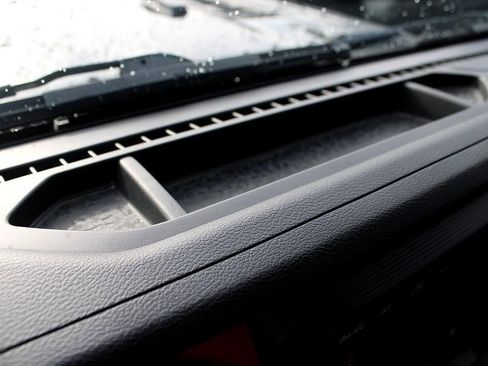 Used 2018 Jeep Wrangler Rubicon image 31