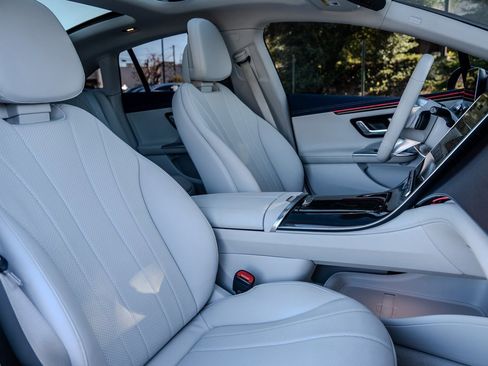 Used 2023 Mercedes-Benz EQE 350+ 4MATIC Sedan w/ Exclusive Trim Package image 21
