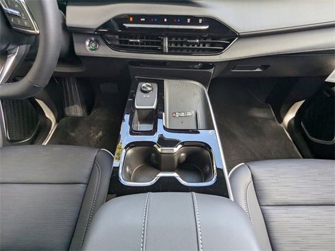 New 2025 Buick Enclave Sport Touring w/ Power Package image 21