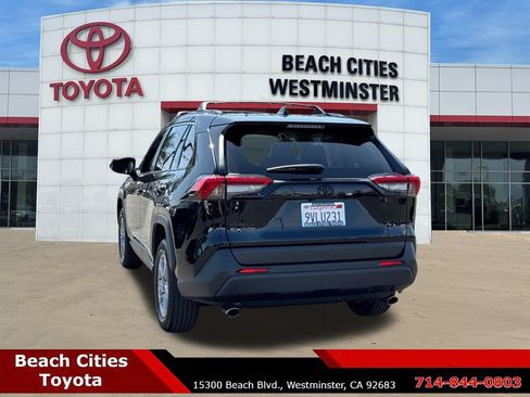 Certified 2025 Toyota RAV4 XLE FWD image 9