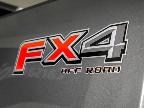 Used 2023 Ford F250 XLT w/ 360-Degree Camera Package AWD/4WD image 46