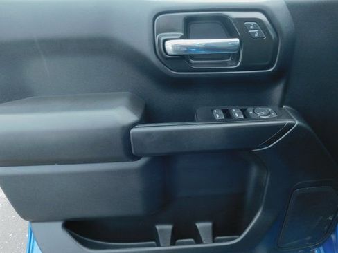 Used 2024 Chevrolet Silverado 1500 Custom w/ Turbomax Blackout Package image 25