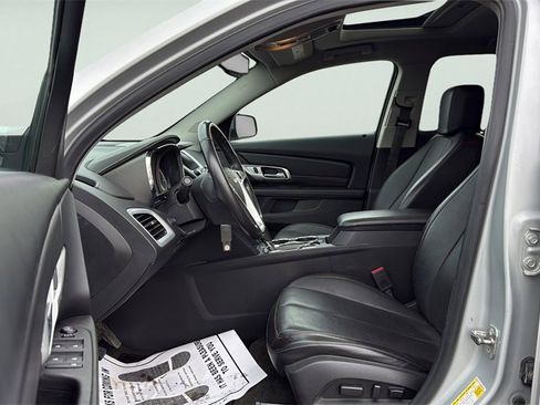 Used 2017 GMC Terrain SLT w/ Open Road Package image 22